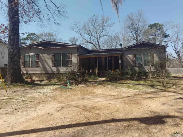 2491 Dorough Rd, Karnack, TX 75661