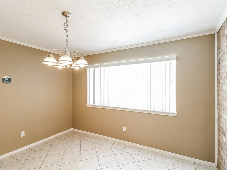 2535 Goldspring Ln — Photo 7