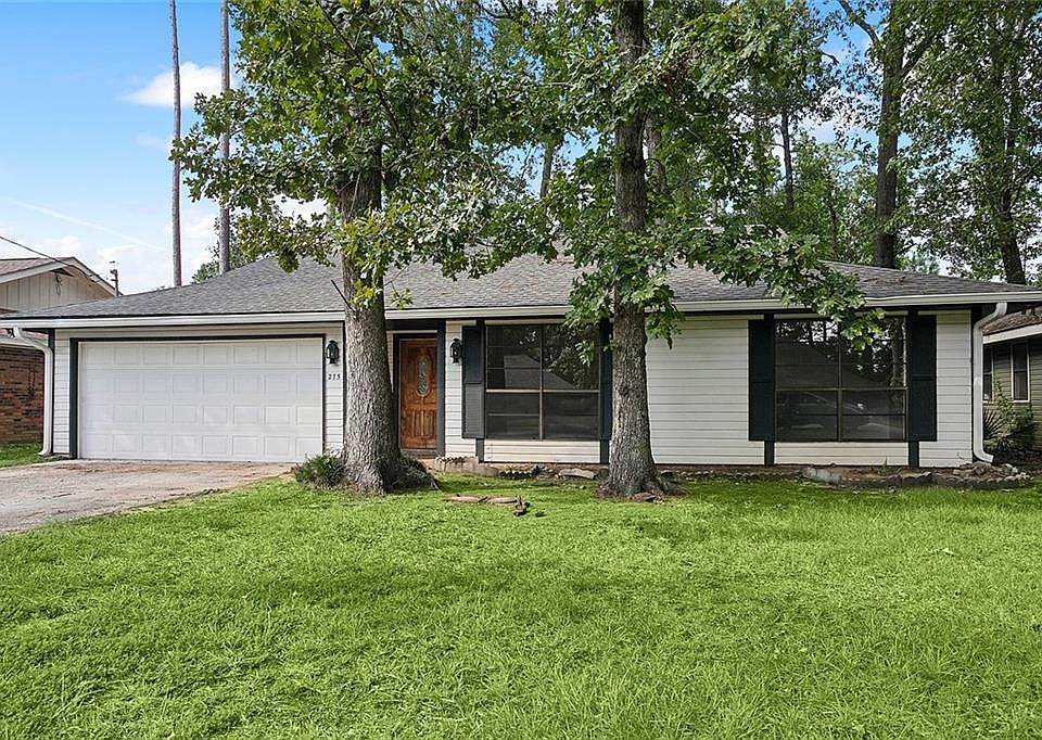 1st image of 275 Oakwood Dr