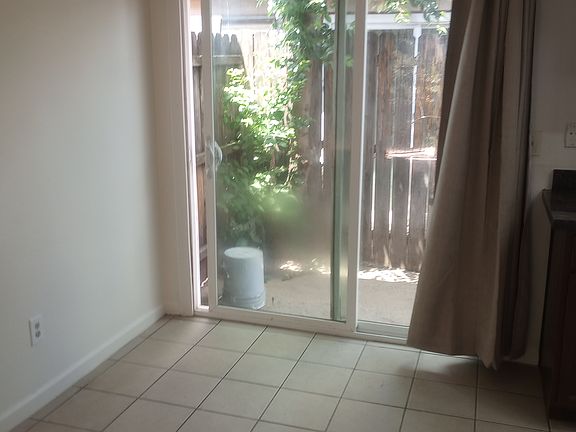 4th image of 9564 Kelley Dr