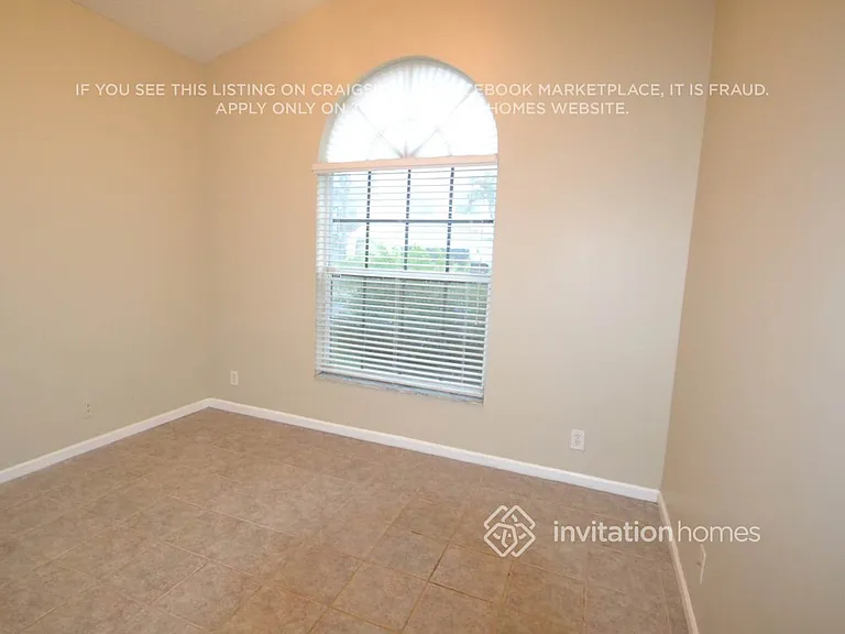 7704 Thornlee Dr — Photo 9