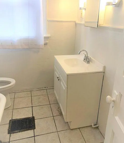 5706 Darlington Rd #2 — Photo 40