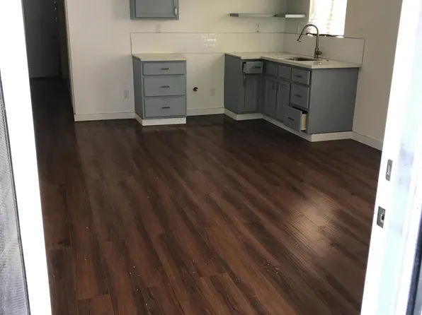 246 E 76th Pl, Los Angeles, CA 90003
