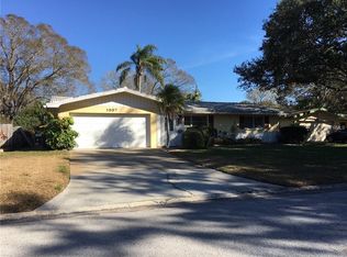 1937 Fairway Cir E, Dunedin, FL 34698