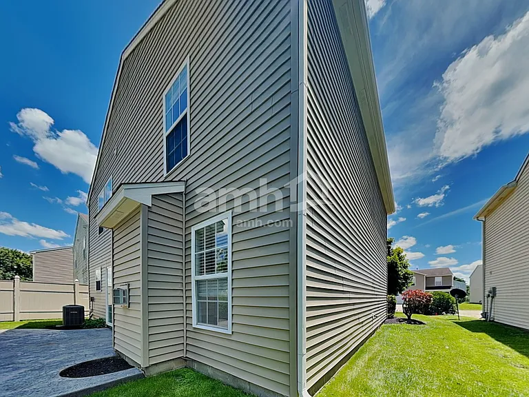 9486 W Constellation Dr — Photo 15