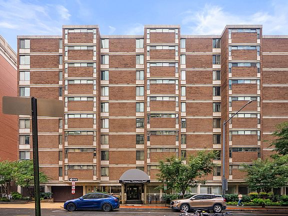 4th image of 1420 N St NW APT 602