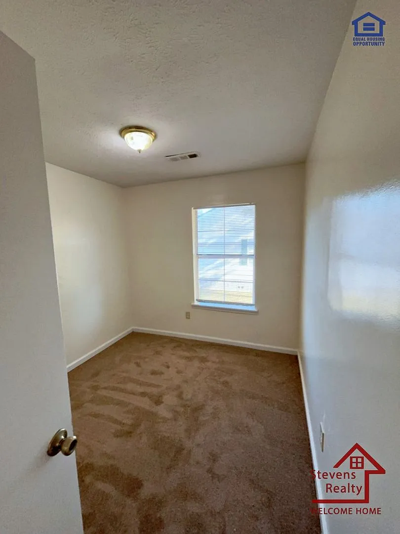 50% Off first months rent! You Are In The Right Place — Photo 4