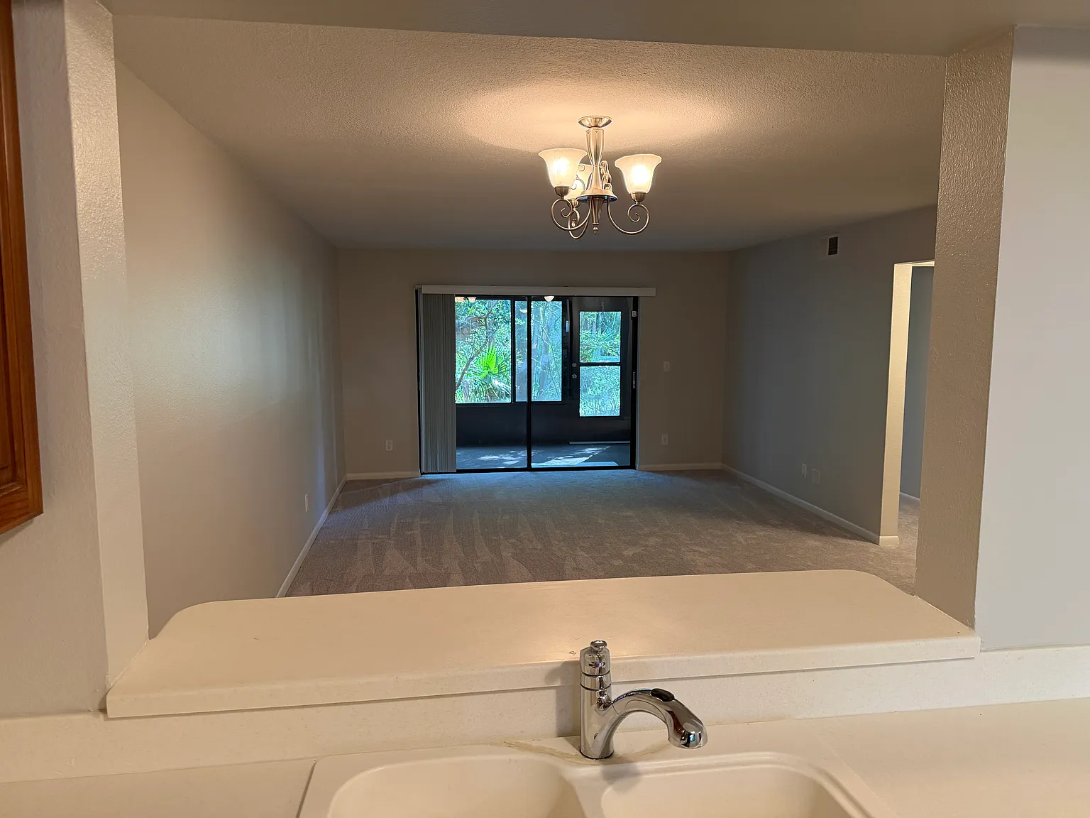 3399 Mermoor Dr — Photo 2