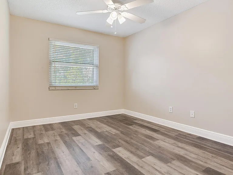 3109 W Horatio St #28 — Photo 19