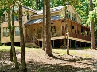 40 Dartmoor Ct, Coldspring, TX 77331