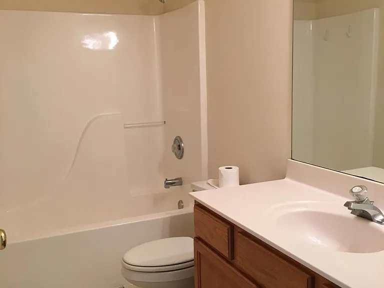 4805 Castlewood Ct — Photo 20