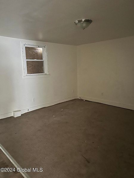 3rd image of 320 Sherman Street