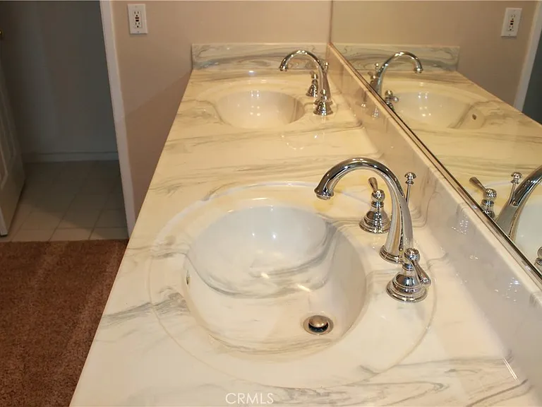 3881 Hendrix St — Photo 42