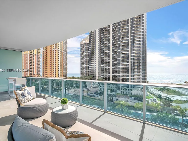 17550 Collins Ave #704 — Photo 34