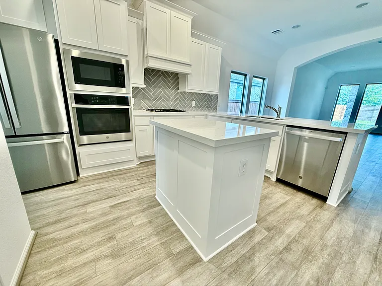 18415 Circle Bar Ranch Ct — Photo 5