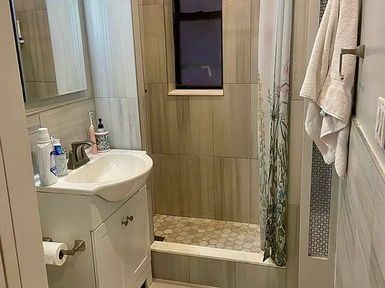34-15 37th Ave #17 — Photo 4