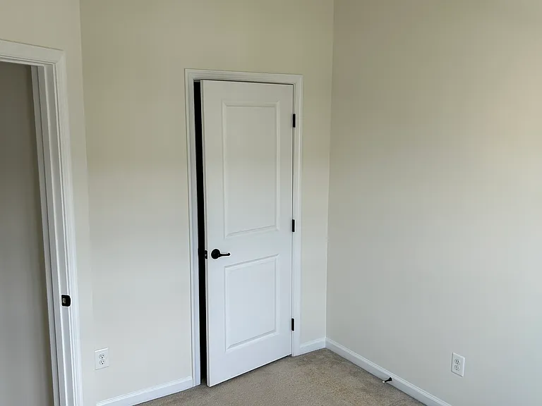 1280 Rannoch Ln — Photo 34