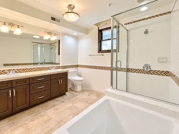 11957 Goshen Ave APT 301, Los Angeles, CA 90049