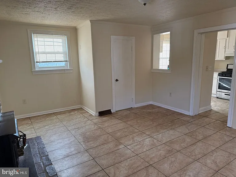 13769 Travilah Rd — Photo 6