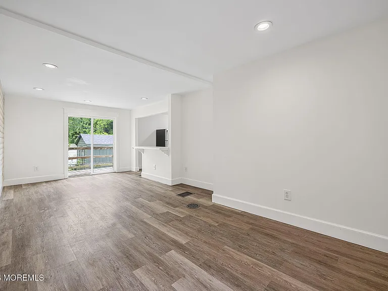 1429 Marconi Rd — Photo 7