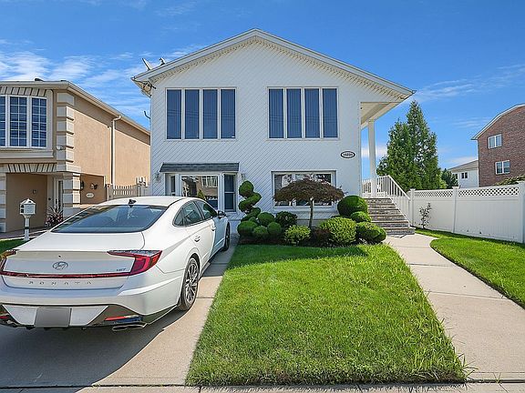 2nd image of 16231 91st St