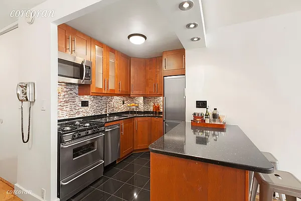 Rented by Corcoran | media 2