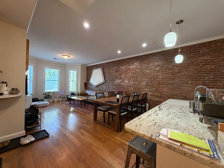 5 Marney St #2 — Photo 2