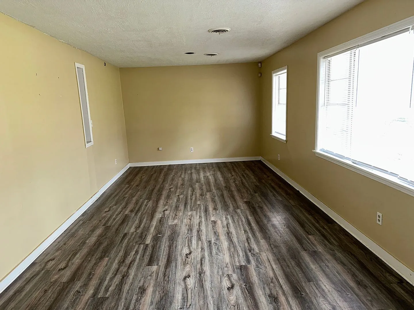 1925 Catalina Drive - Jackson Ms. 39204 — Photo 4