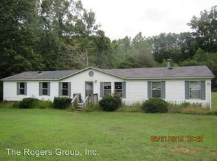 140 Village Dr, Henderson, NC 27537