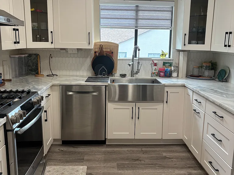 1484 Corson St #2 — Photo 9