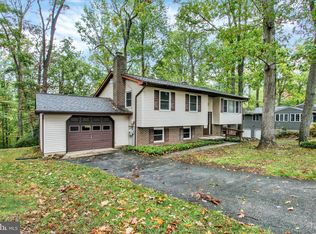 1520 Carriage Hill Dr, Westminster, MD 21157