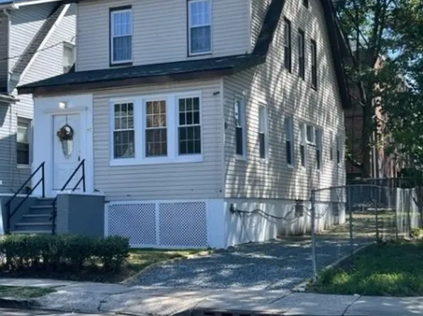 72 Rutgers St, Irvington Twp., NJ 07111