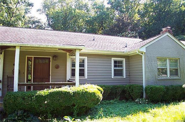 1st image of 4104 Forest Cir