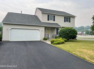 1 Shamrock Cir, Latham, NY 12110