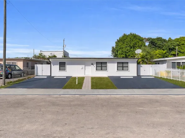 841 E 15th Pl, Hialeah, FL 33010
