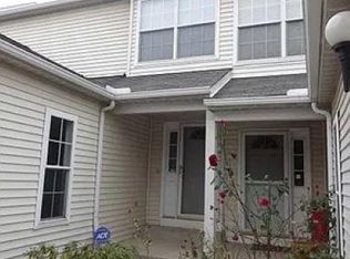 4228 River Ridge Dr, Cleveland, OH 44109