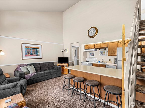 4th image of 8903 Crescent Bar Road NW #168