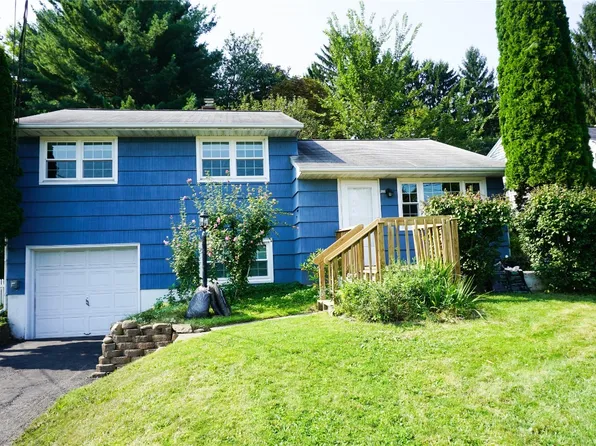 32 Vestal Ave, Binghamton, NY 13903
