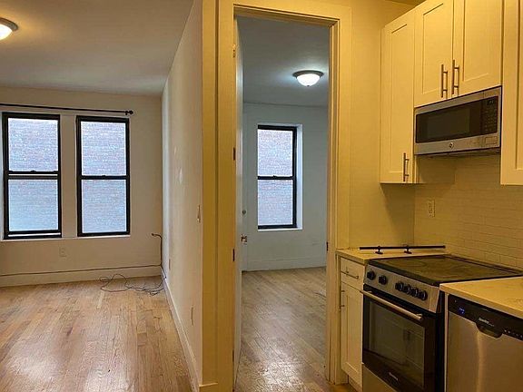 2nd image of 280 E 21st St APT 3E