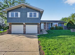 3211 Wild Oaks Ct, Joliet, IL 60431