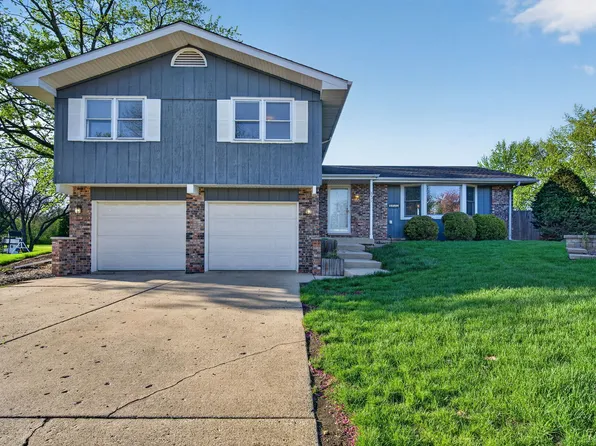 3211 Wild Oaks Ct, Joliet, IL 60431