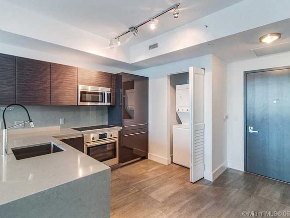 5th image of 1080 Brickell Ave Unit 2406