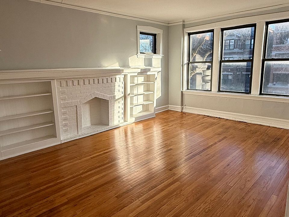 1st image of 1040 E Hyde Park Blvd #1