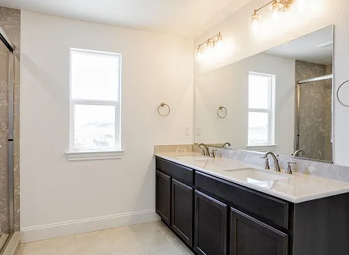 Moscato Dr — Photo 38