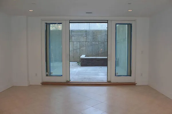 Rented by Keller Williams NYC | media 31