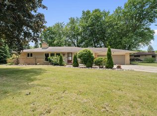 N76W14321 Lari Lou DRIVE, Menomonee Falls, WI 53051