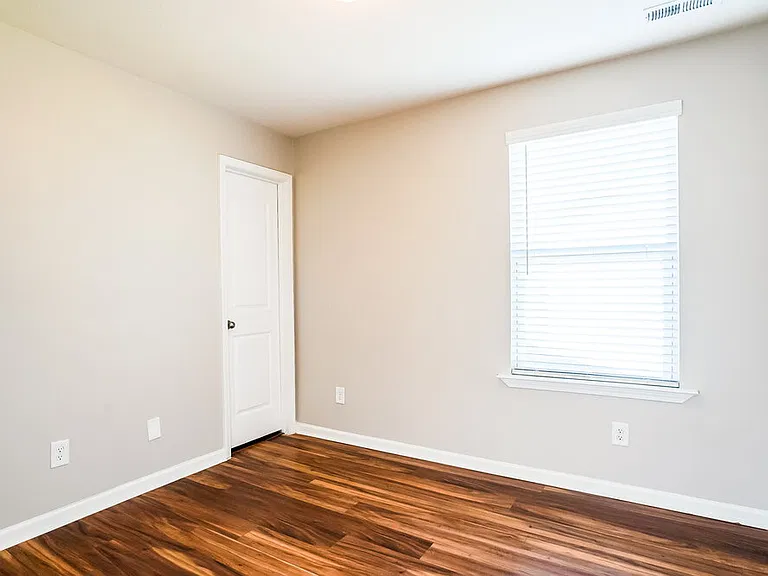 42 Nevada Ct — Photo 12