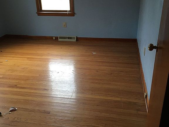 Bedroom 11 x 13