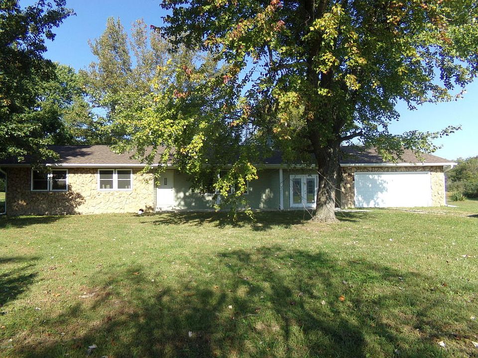 1st image of 610 Briarwood Dr