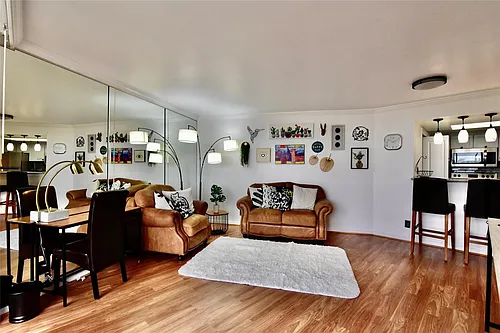 3525 Sage Rd #701 Photo 1
